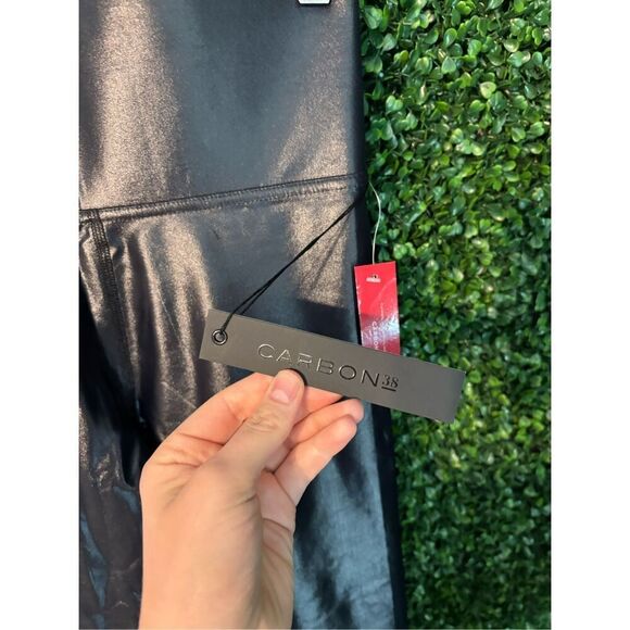 Sleek Black Women's Pants - Picture 3 of 3